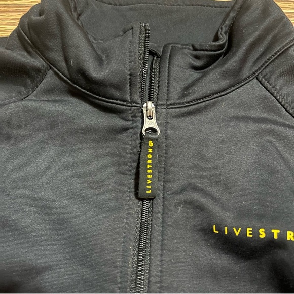 Nike Livestrong Sweatshirt Medium - Picture 3 of 10